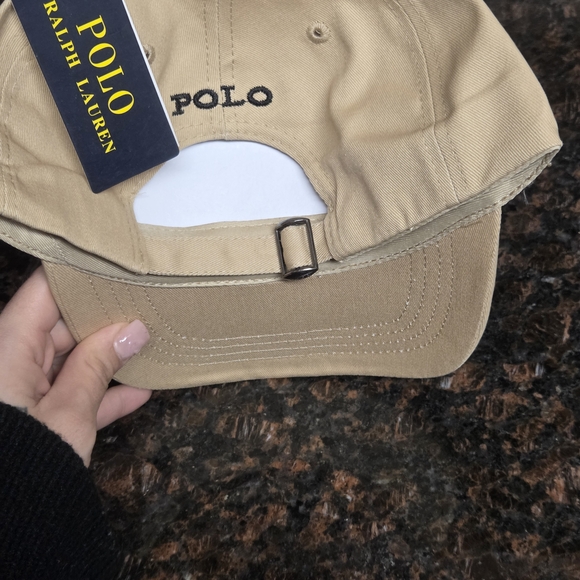Polo by Ralph Lauren Twill Classic SPORT Beige Cap with Black Logo - Picture 5 of 8